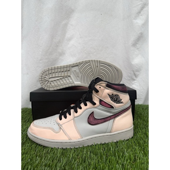 Air Jordan 1 Retro High Defiant‎ SB NYC to Paris Size 10.5 Pre-owned CD6578-006